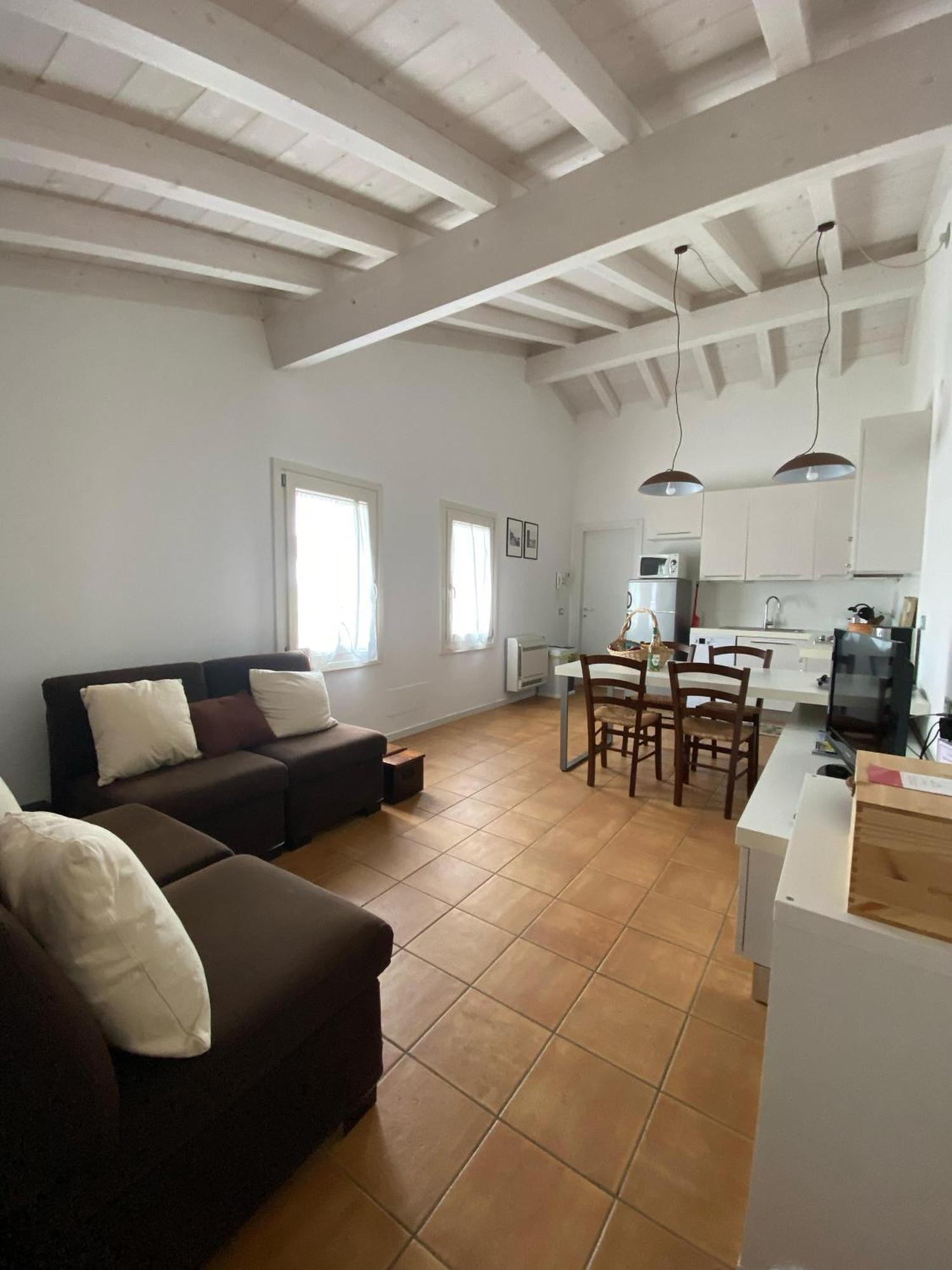 Agriturismo I Mischi กัสเตลนูโอโว เดล การ์ดา ภายนอก รูปภาพ