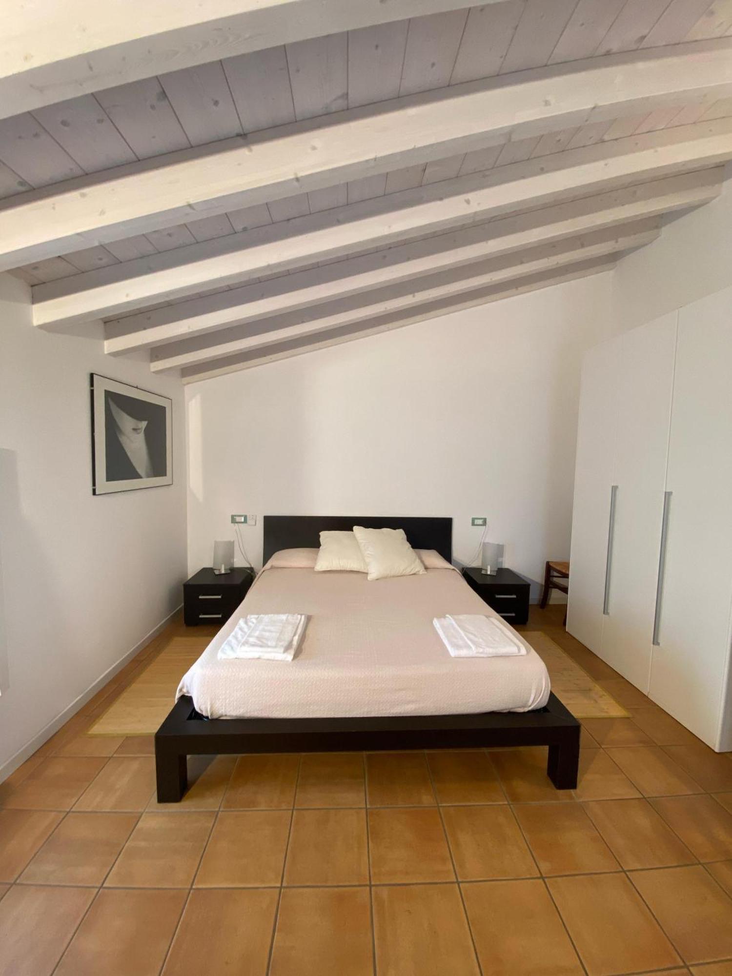 Agriturismo I Mischi กัสเตลนูโอโว เดล การ์ดา ภายนอก รูปภาพ